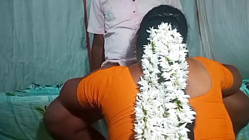 Tante Cantik Bercinta Dengan Pembantu Muda