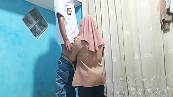Guru Hot Digoda Murid Usai Jam Belajar