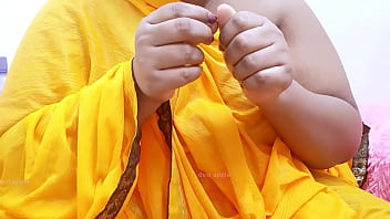 Mamah Desi India Dengan Payudara Menggoda