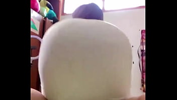 Tante Panas Menginginkan Kontol Besar