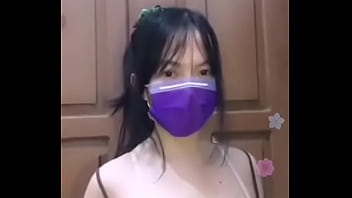 Mandi Malam Sendirian
