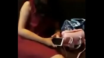 Gadis Muda Menggoda