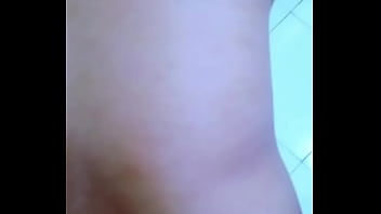 Menggoda Ibu Tiri Hingga Tak Kuasa Menahan Nafsu