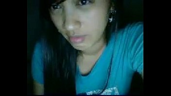 Gadis Seksi Indonesia Menggoda Di Camfrog
