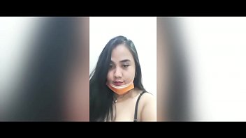 Gadis Seksi Live Di Kamera