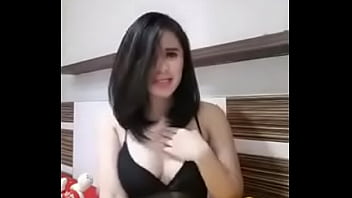 Bigo Live Cantik Pamer Tubuh Mulus