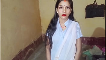 Pacar Perawan India Pertama Kali Bercinta Di Luar Ruangan