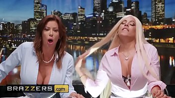 Alexis Fawx Dan Luna Star Taklukkan Johnny Sins Di Brazzers