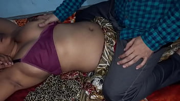 Istri India Berbagi Malam Penuh Nafsu