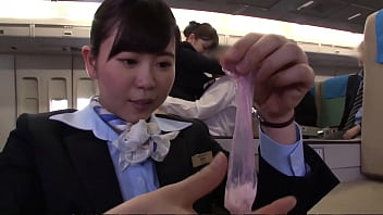 Mengudara Dengan Pramugari Seksi: Layanan Spesial Di Deka-jiri Airlines 11