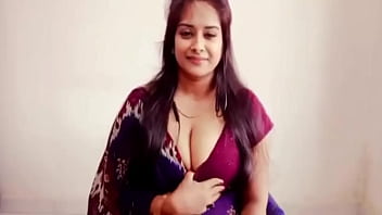 Gadis India Menikmati Kenikmatan Dengan Jari Di Vaginanya
