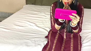 Malam Karwa Chauth, Bhabhi Menggoda Di Ranjang