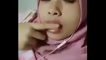 Video Call Mesum Dengan Jilbab