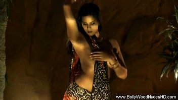 Gairah Tersembunyi Di Balik Layar Bollywood