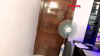 Guru Arabku Menggodaku Ke Kamar, Ingin Kurasakan Tubuhnya Seperti Budak Nafsu. Langganan Red-ku Ya.