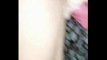Desi Yang Menggoda Dengan Nafsu Yang Membara