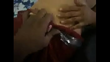 Payudara Montok Tante Desi Yang Menggoda