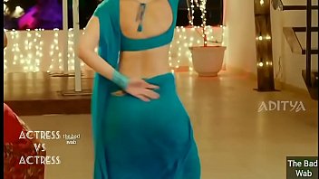 Gadis Bollywood Yang Menggoda Dan Memikat