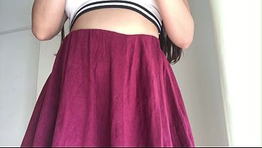 Chica Otaku Chupando Una Polla De Juguete, Tetona Blanca Con Pezones Hinchados Y Tetas Enormes