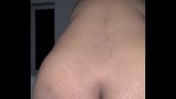 1076842