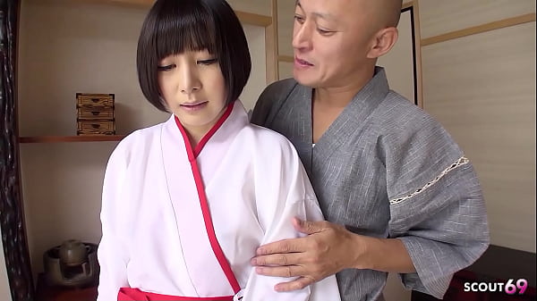Guru Jepang Tak Tahan, Hajar Dubur Murid Sampai Tumpah Di Dalam