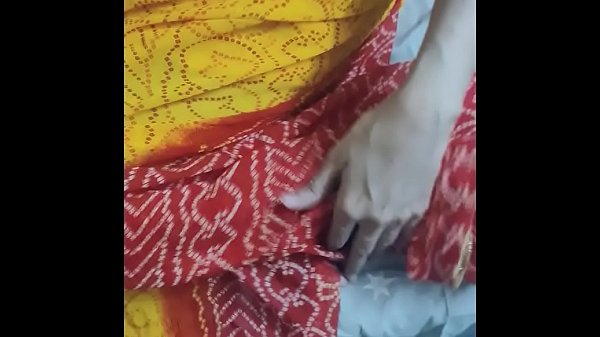 Bibi Sari India Yang Seksi Dan Menggairahkan Digoyang Oleh Pemuda Tampan
