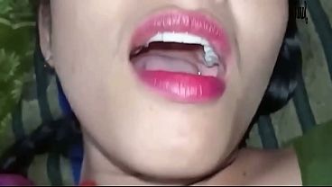 Video Panas Adegan Cium Kemaluan Dan Ngewe Keras Dengan Cewek India Seksi Janvibhabhi