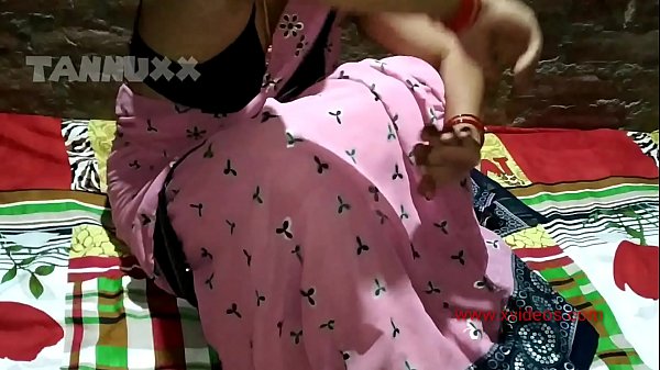 Pasangan Mesra Bercinta Di Rumah, Panas Dan Menggoda