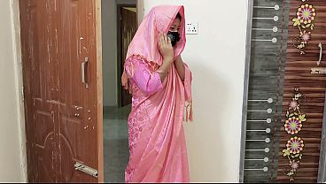 Desi Bhabhi Digebuki Ganas Sama Dever, Suara Benggolnya Bikin Greget