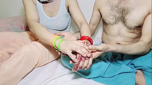 Punjabi Muslim Bhabhi Panas, Ngentot Anal Doggystyle Goyang Pantat Besar Dengan Suara Hindi