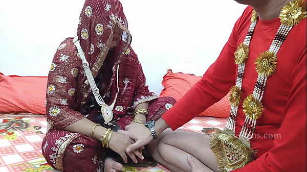 Malam Pertama Pengantin Perawan, Suami Garuk-garuk Memek Sampai Meraung-raung