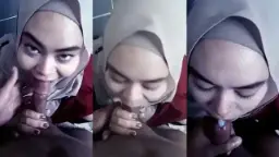 Goyangan Hot Cewek Berhijab Di Kantor