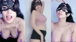 Jesselyn, Host Baru Yang Menggoda Dengan Goyangan Liar Dan Sensual