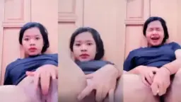 Putri Fatikah Mengangkang Di Kamar Sambil Colmek