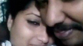 Video Panas Istri Mallu Dari Kerala Dengan Adegan Bercinta Yang Menggairahkan