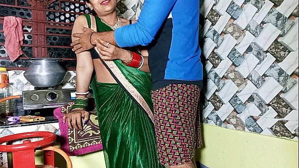 Bhabhiji Daba Ke Chodi Jab Ghar Mein Koi Nahi Tha, Kitchen Mein Kaam Karte Hue, Asli Hindi Awaz Mein.