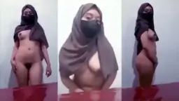 Ukhty Cantik Telanjang Bulat Di Depan Lensa, Siap Digoda Dan Dinikmati.