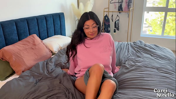 Liat Celana Dalam Gue?! Cewek Latin Montok Ngocok Kontol Gue Sampe Muncrat – Cami Strella X Lev Lieben