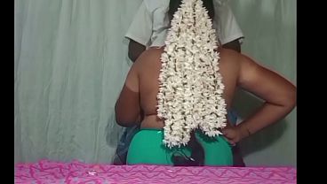 Desi Tamil Istri Tetangga Lagi Ngacak Ranjang, Ngegas Bikin Basah.