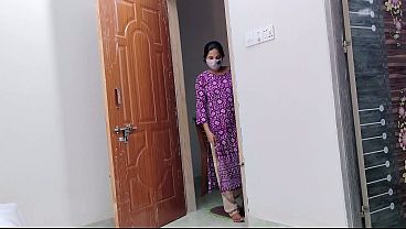 Bikini Shila Bhabhi Minta Sesuatu Yang Lebih Dari Bos Rumah, Bikin Panas.