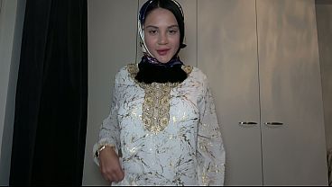 Pov – Ngencengin Step Sister Muslim Romantis Pake Hijab