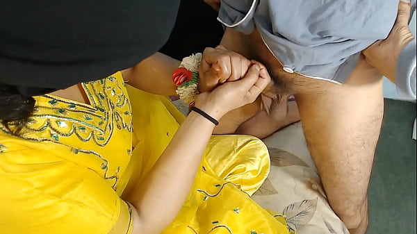 Malam Mehndi, Tangan Mulus Bhabhi Panas Pegang Kontol Besar Devar, Nikmatin Di Malam Pernikahan, Tonton Di Xvideos India Xxx