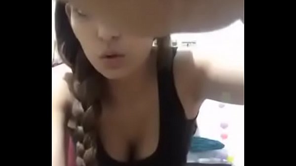 Nih Desi, Bikin Loe Tegang Dari Ujung Rambut Sampe Ujung Kaki.
