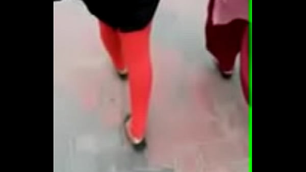 Desi Cewek Bengali Bikin Panas Di Jalan, Goyang Gak Karuan.