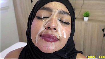 Cewek Hijab Abg Di Entot Keras Sampai Dikencingi Kontol