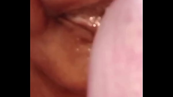 Desi Bhabhi Lagi Ngaceng, Siap Digebukin.