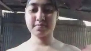 Goyangin Tetek Gede Montok Abis, Cewek Lokal India Siap Digebukin