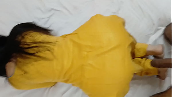 Bokep India Tante Montok Goyang Sange Doggy Style Bikin Makin Nafsu