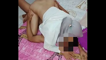 Viral Nih, Binor Hijab Lagi Ngentot Di Kamar Ditemenin Temen Suami, Bikin Ngilu!