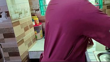 Bhabhi Gand Me Dildo Leke Chud Rahi Hai, Chikni Maal Ki Chudai Dekh.